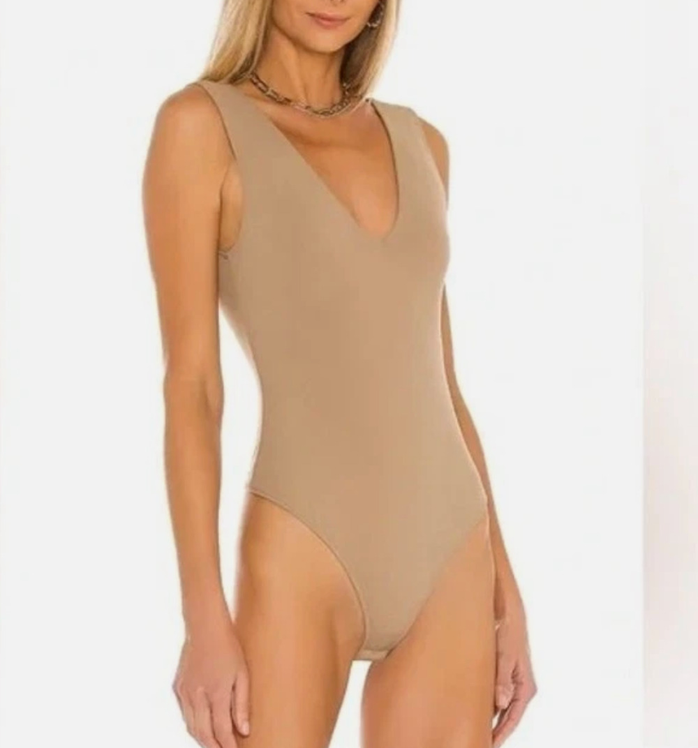 Free People Intimately Keep It Sleek V-Neck Bodysuit Sleeveless Beige Shirt L